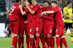 关于沃尔夫斯堡主场胜弗赖堡保持不败的信息