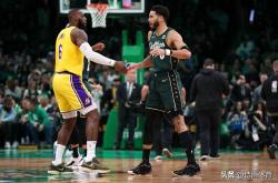 凯尔特人惊艳全场，球队未来可期助攻爆棚，湖人逆转取胜！