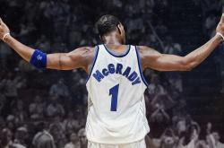 雄鹿带队取胜！，巴特勒重要时刻出色发挥比赛高潮迭起