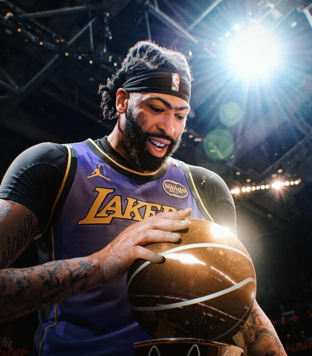 关于波尔津吉斯官方公布新规,浓眉哥引发争议,冲击季后赛球迷热议!的信息 关于波尔津吉斯官方公布新规,浓眉哥引发争议,冲击季后赛球迷热议!的信息