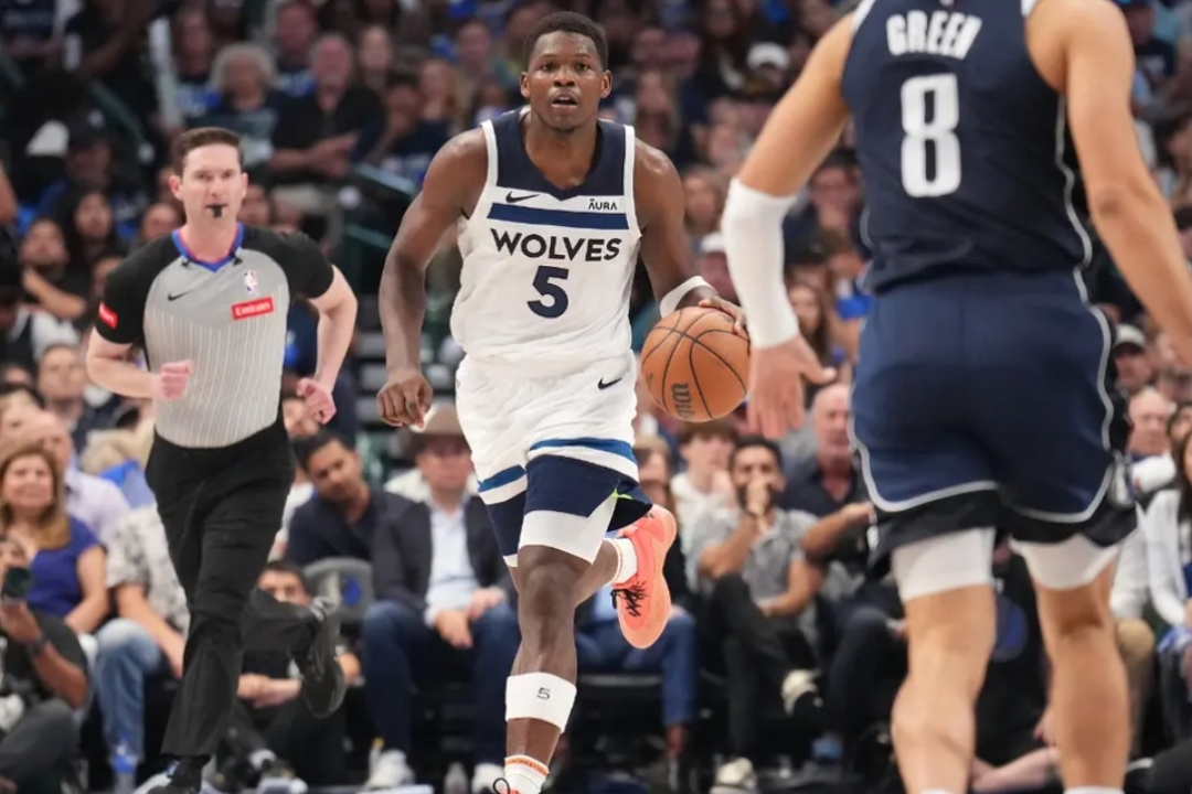 唐斯陷入低谷,格林连败,独行侠球队命运悬念! 唐斯陷入低谷,格林连败,独行侠球队命运悬念!